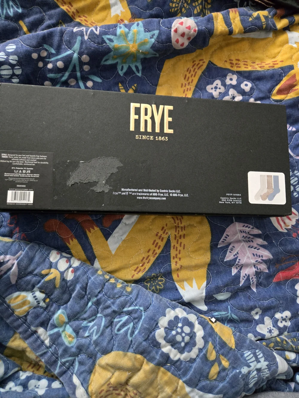 Brand New Frye Boxed Set of Three Pairs of Crew Socks